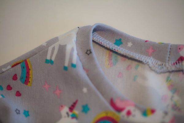 Détail du col du tshirt - tuto couture